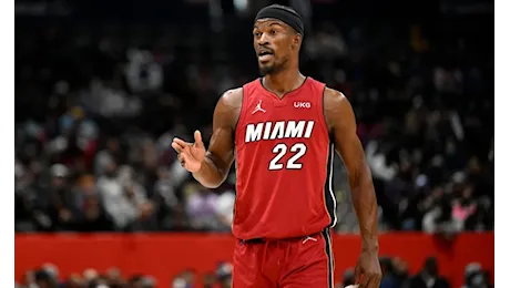 Jimmy Butler sospeso dai Miami per sette partite: è sul mercato NBA