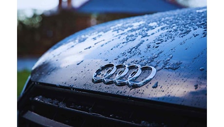 Audi a rischio chiusura: l’ultimo flop inguaia la casa tedesca, tantissimi operai rischiano il licenziamento