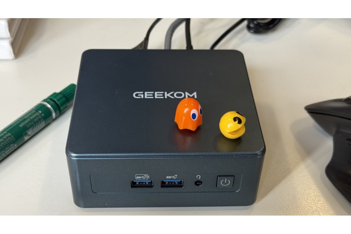 Un mini pc da ufficio che sta in una mano: la prova di Geekom IT13 2025 Edition