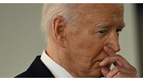 Nyt: Biden pronto al ritiro. La Casa Bianca smentisce. Dem Usa nel caos mentre il vantaggio di Trump cresce