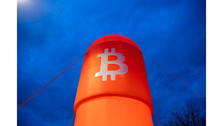 Il bitcoin supera per la prima volta i 95.000 dollari