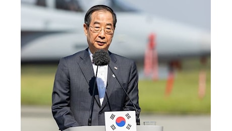 Corea del Sud, ok Parlamento a impeachment presidente a interim Han