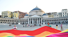 Napoli Pride 2024, orari e percorso della parata il 29 giugno: strade chiuse e programma dell'evento