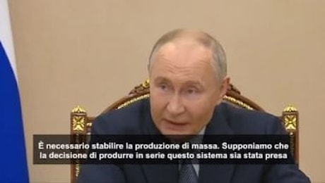 Putin ordina la produzione in serie del missile ipersonico Oreshnik