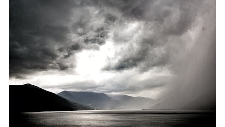 Sale l’allerta meteo, in arrivo anche temporali