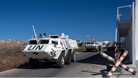 L'esercito di Israele ha sparato contro le basi Unifil, in Libano: cosa sappiamo finora e come sono coinvolti i militari italiani