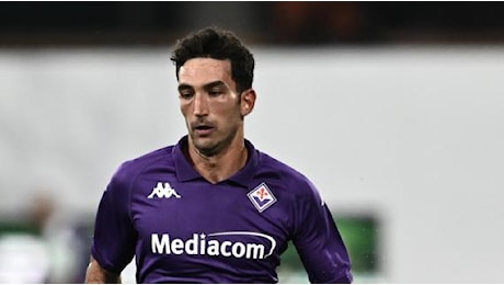 Cataldi fa doppietta, Fiorentina avanti 3-0 su un Lecce in dieci e in confusione