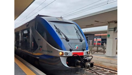 Una persona investita da un treno a Forlì: circolazione in tilt sulla linea Bologna-Rimini