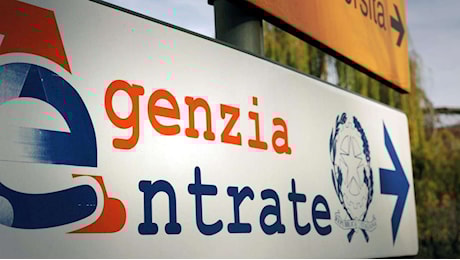 Ti abbiamo beccato dai contanti: ora c'è la nuova strategia del Fisco | È così che ti sgamano e ti bussano a casa