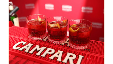 Campari nomina Simon Hunt nuovo ceo, il titolo brinda a Piazza Affari