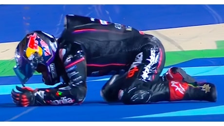 Come sta Jorge Martin dopo la caduta nel GP del Qatar? Incidente con Di Giannantonio in gara, diagnosi, esami e condizioni del campione del mondo