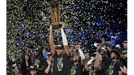 NBA 2024-25, Antetokounmpo domina i Thunder e i Bucks vincono la NBA Cup. I risultati della notte