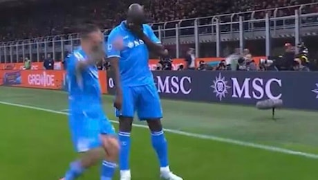 Lukaku fa impazzire San Siro: l’esultanza speciale che conquista i tifosi del Napoli