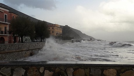 Maltempo, stop ai traghetti fra Elba e Piombino