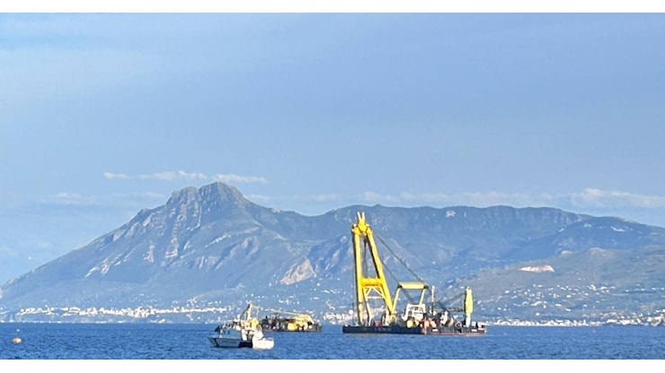 Bayesian, sub morto per “esplosione provocata da combinazione fiamma ossidrica e bolle di idrogeno”, confermate ustioni sul corpo del sommozzatore - Il Giornale d'Italia Bayesian, sub morto per “esplosione provocata da combinazione fiamma ossidrica e bolle di idrogeno”, confermate ustioni sul corpo del sommozzatore - Il Giornale d'Italia