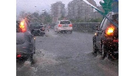 Meteo: tra poche ore irromperà una forte Perturbazione, le Regioni interessate dalla Pioggia entro sera