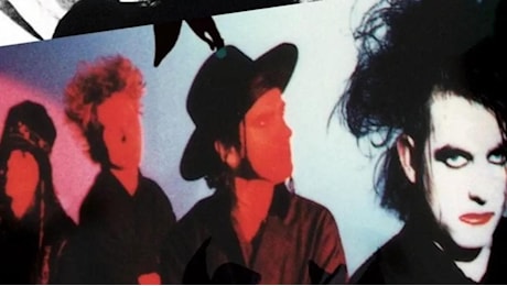 Cure, il nuovo singolo è ‘Alone’. E dopo 16 anni arriva anche l’album ‘Songs of a lost world’