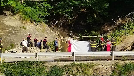 Muore in Val d'Aveto sepolto da una frana - Prima il Levante