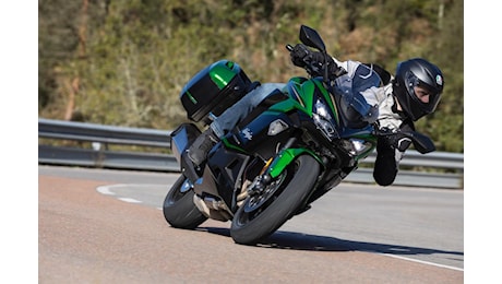 Kawasaki Ninja 1100SX 2025: turismo ad alte prestazioni