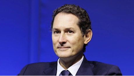 Ecco come John Elkann sta guidando Stellantis in questa fase di transizione