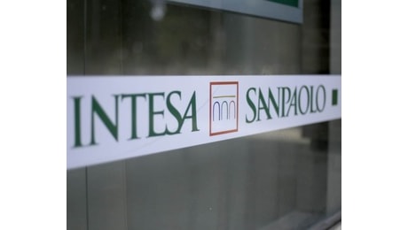 Intesa Sanpaolo accelera sul ricambio generazionale: 9 mila via senza impatti sociali. Entreranno 3.500 giovani