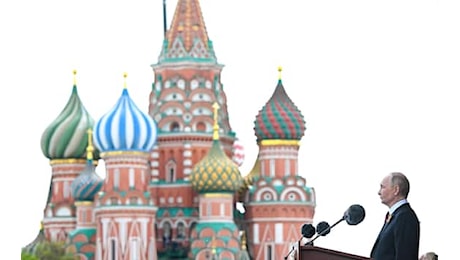 Giorno della Vittoria, Putin a Mosca: Tutta la Russia sostiene l'offensiva in Ucraina
