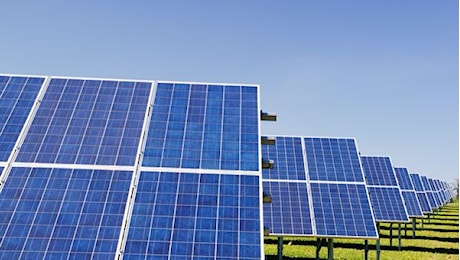 Esapro (Algebris) costruirà portafoglio italiano di impianti agrivoltaici avanzati