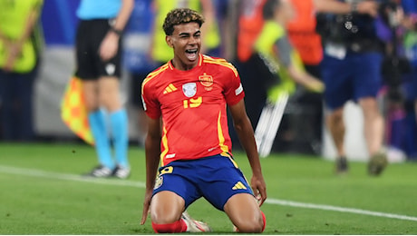 Lamine Yamal ha compiuto 17 anni: la finale Spagna-Inghilterra può già consacrarlo