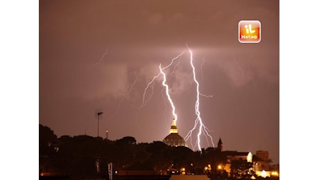 Meteo Roma: oggi temporali e schiarite, Domenica 15 e Lunedì 16 sereno