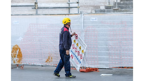 Incidente sul lavoro, operaio precipita da una impalcatura