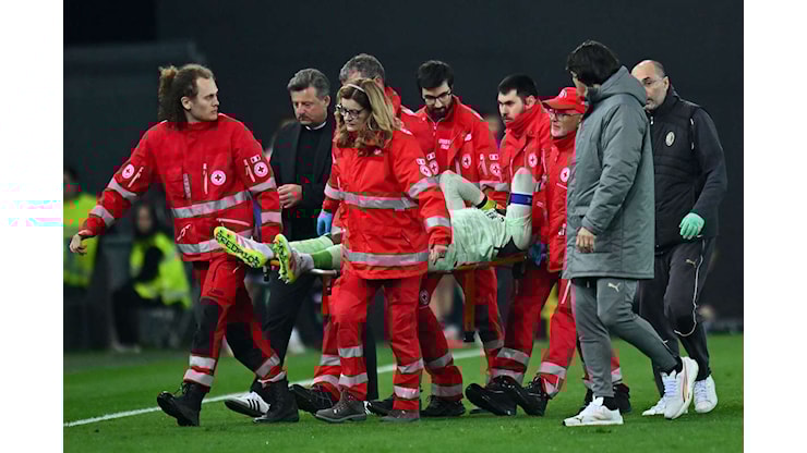 Sollievo per Maignan, il portiere del Milan è stato dimesso dall'ospedale di Udine - Diretta