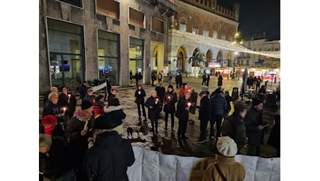 Giornata per la pace: messa in Duomo e in piazza San Francesco il sit-in