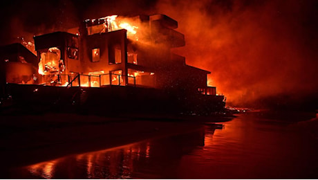 Incendi a Los Angeles, l'enclave dei metodisti diventata un rifugio di intellettuali e attori, ora delle «Palisades» resta solo cenere