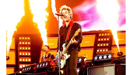 Green Day agli I-Days di Milano, il concerto all'Ippodromo. LE FOTO