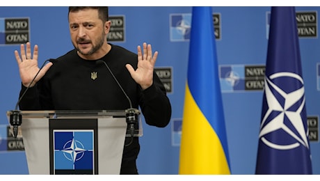 Zelensky si sbilancia: Con Trump la guerra finirà prima. Poi il ringraziamento a Meloni