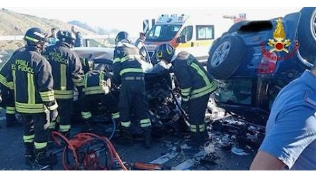 Incidente sulla statale Palermo-Sciacca, i morti sono un uomo e una coppia di coniugi. I bambini in condizioni molto gravi