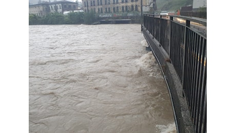 Fiume Serio in piena: allerta rossa fino alle 23. Mercoledì migliora