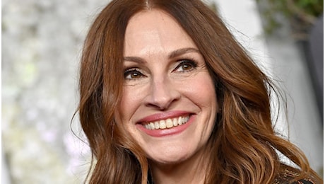 Julia Roberts, 57 anni di icona beauty. I suoi segreti di bellezza che puoi replicare