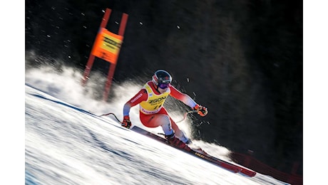 Brutta caduta per Caviezel, interrotto e poi ripreso il superG di Coppa del Mondo di Bormio