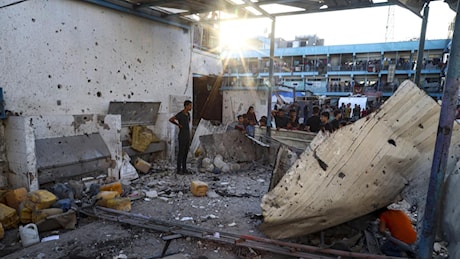 Israele - Hamas in guerra, le notizie di oggi in diretta | L'Idf colpisce una scuola: «Usata come scudo da Hamas»