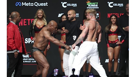 Mike Tyson vs Jake Paul: orario, dove vedere il match e quanto guadagnano