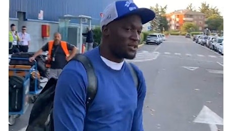 Lukaku travolto dall’accoglienza dei tifosi del Napoli, la reazione del belga: “Incredibile!”