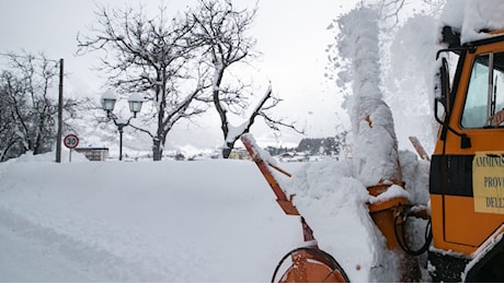 Caserta, 10 ragazzi salvati dalla bufera di neve nella notte della vigilia di Natale