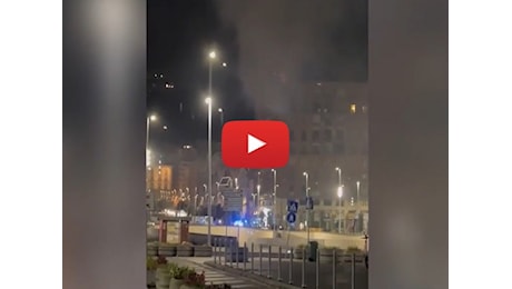 Napoli: incendio in un Bed and Breakfast, muore una ragazza di 28 anni; il Video delle fiamme