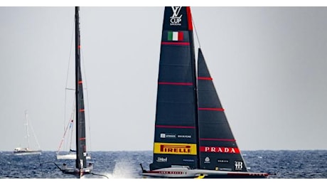 Luna Rossa chiude 1-1 il primo giorno di regate della Louis Vuitton Cup