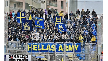 Cagliari-Verona, domani 354 tifosi gialloblù (sciopero permettendo) all’Unipol Domus