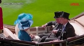 Gb, il principe William accompagna la regina Camilla al secondo giorno del Royal Ascot