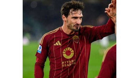 Roma - Parma, le probabili formazioni dei quotidiani: tornano Hummels e Koné. C'è Dybala