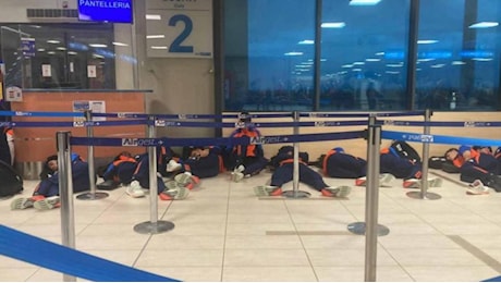 Trapani, guasto all'aereo: la Juve Next Gen dorme in aeroporto