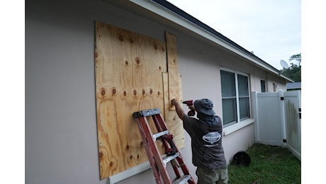 Florida, in arrivo uragano Milton: evacuazioni di massa e allerta in zone già colpite da Helene